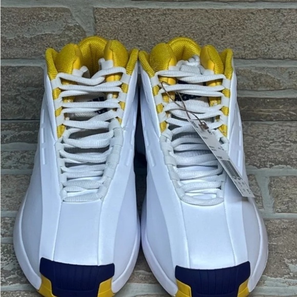 NWOB Adidas Crazy 1 Lakers Home Kobe Bryant White Yellow Purple Men’s Size 9 - Picture 2 of 6